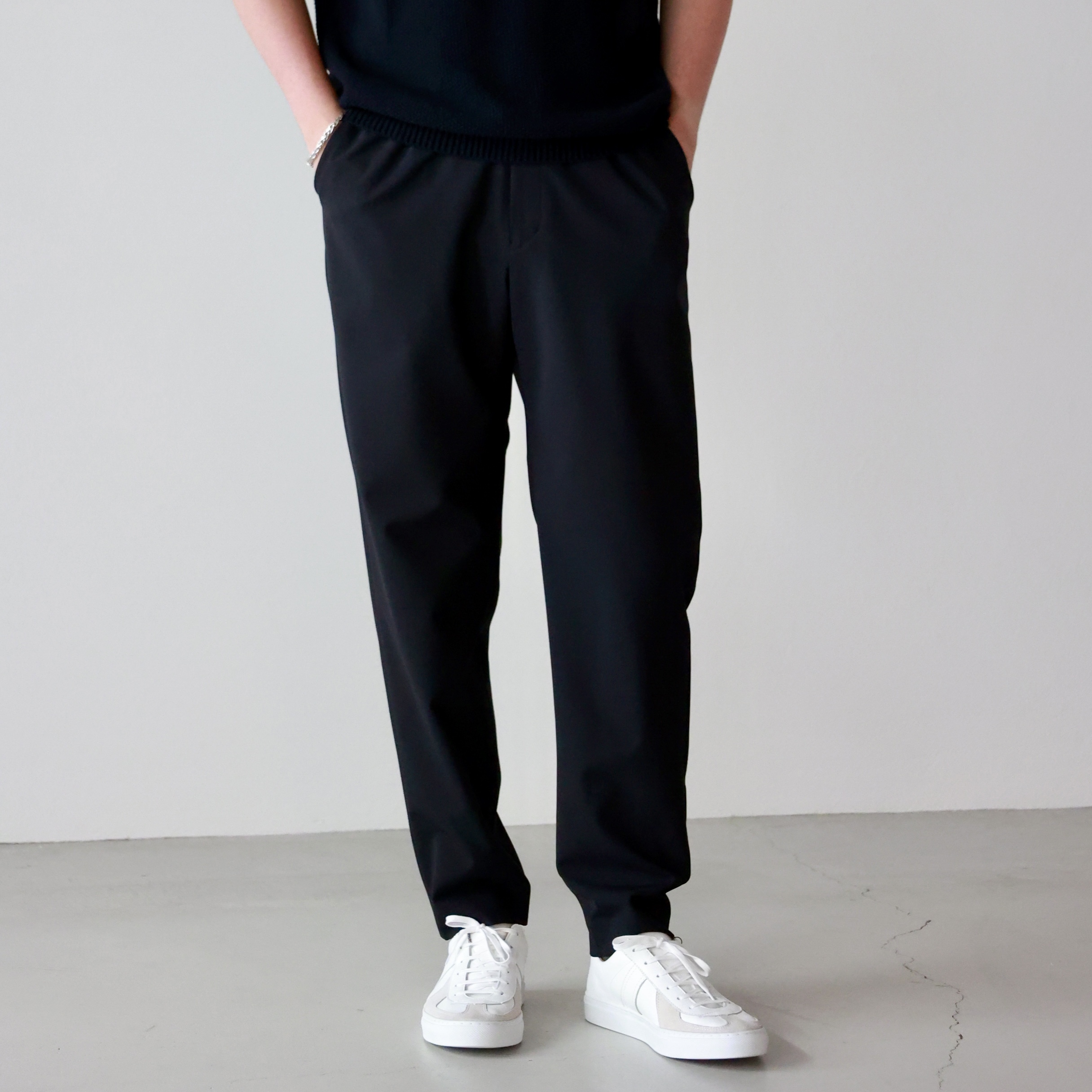 HYKE(ハイク)】 ≪Genderless≫STRETCH TAPERED PANTS｜パリゴ尾道店｜尾道本通り商店街