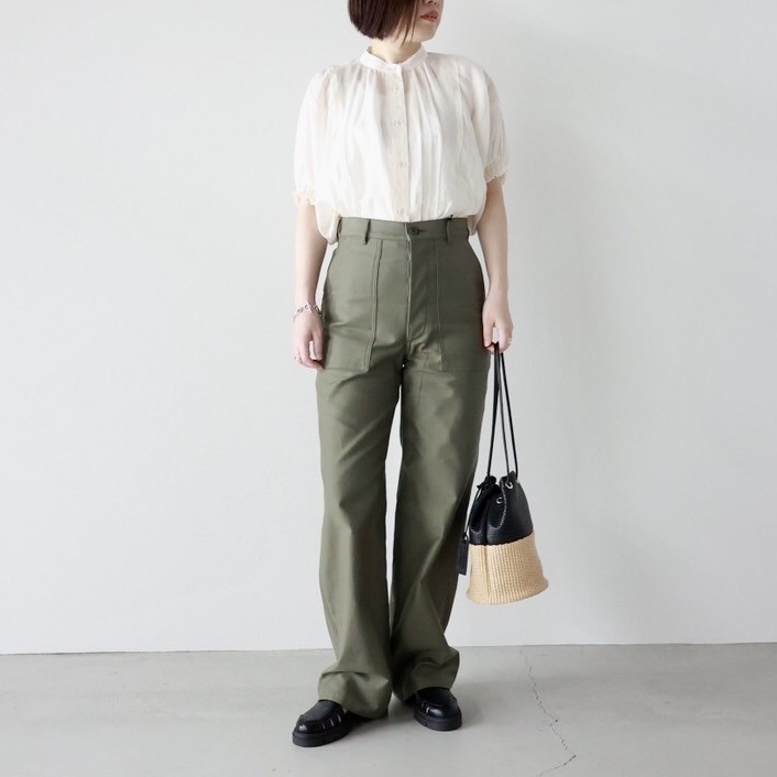 HYKE(ハイク)】 BACK SATIN BAKER PANTS｜パリゴ尾道店｜尾道本通り商店街