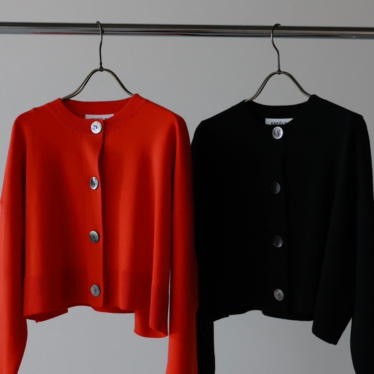 ENFOLD エンフォルド ビッグボタンショートカーディガン 25SS】ENFOLD エンフォルド / BIG-BUTTON SHORT-CARDIGAN